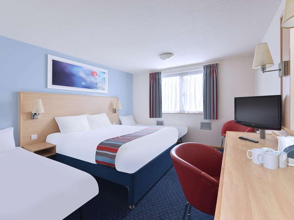 Travelodge Sheffield Central Chambre photo