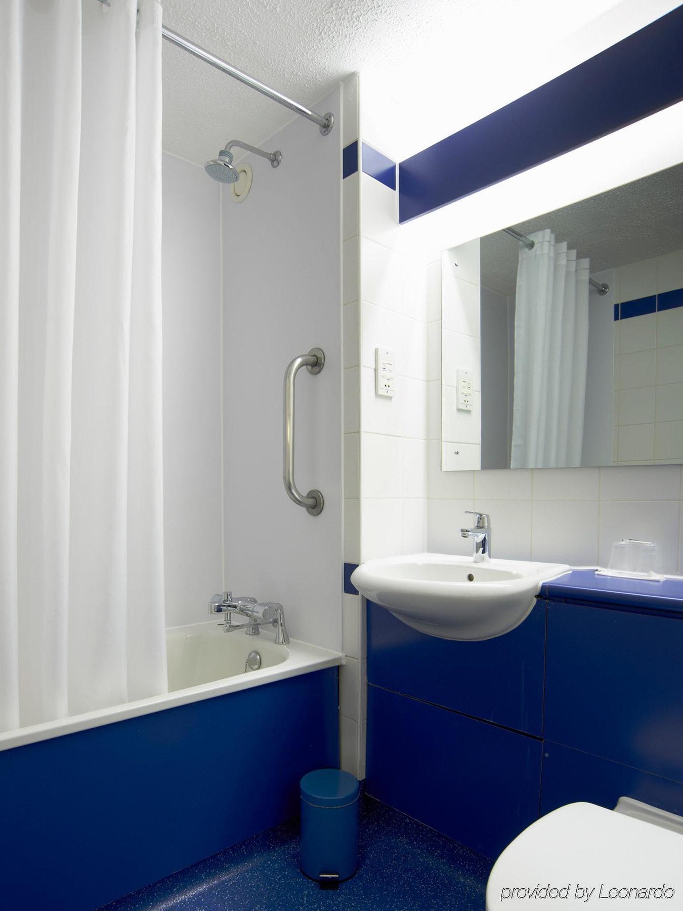 Travelodge Sheffield Central Extérieur photo