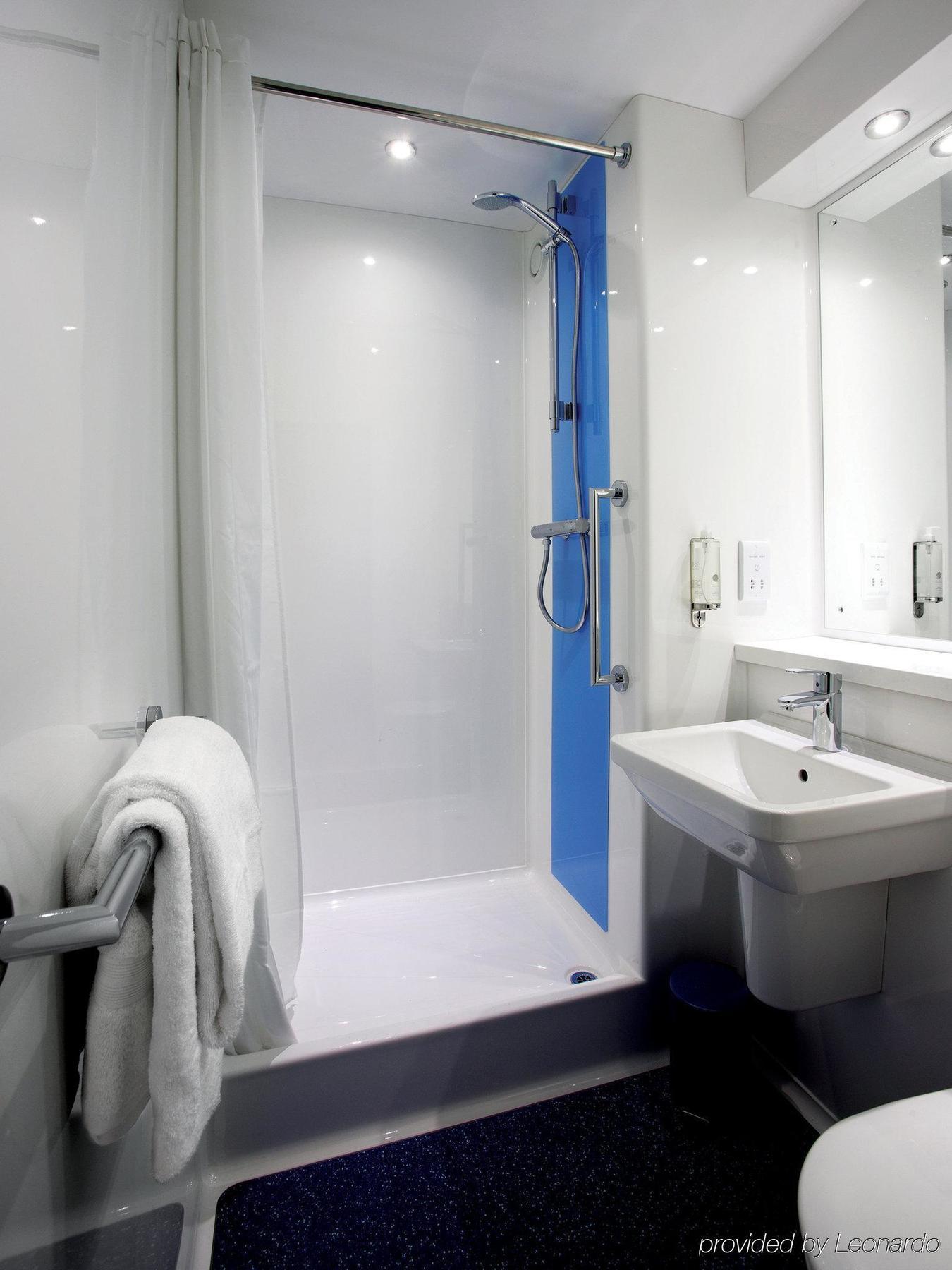 Travelodge Sheffield Central Extérieur photo
